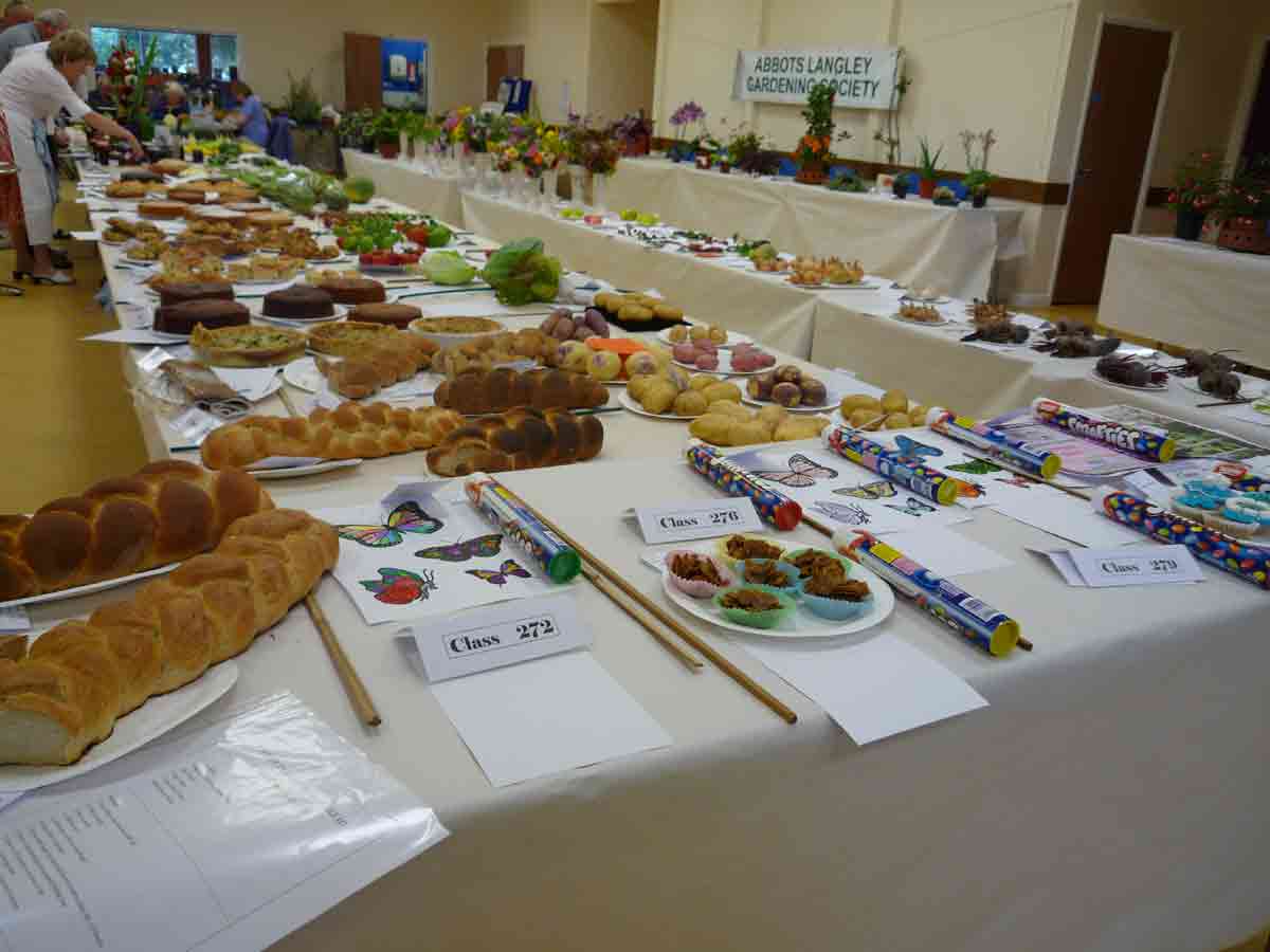 main hall showing the childrens entries and a new class this year, platted loaf